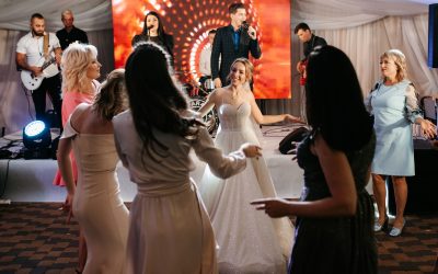 Engagement Party Venues Chicago – Celebrate Your Love with the Right Live Sound