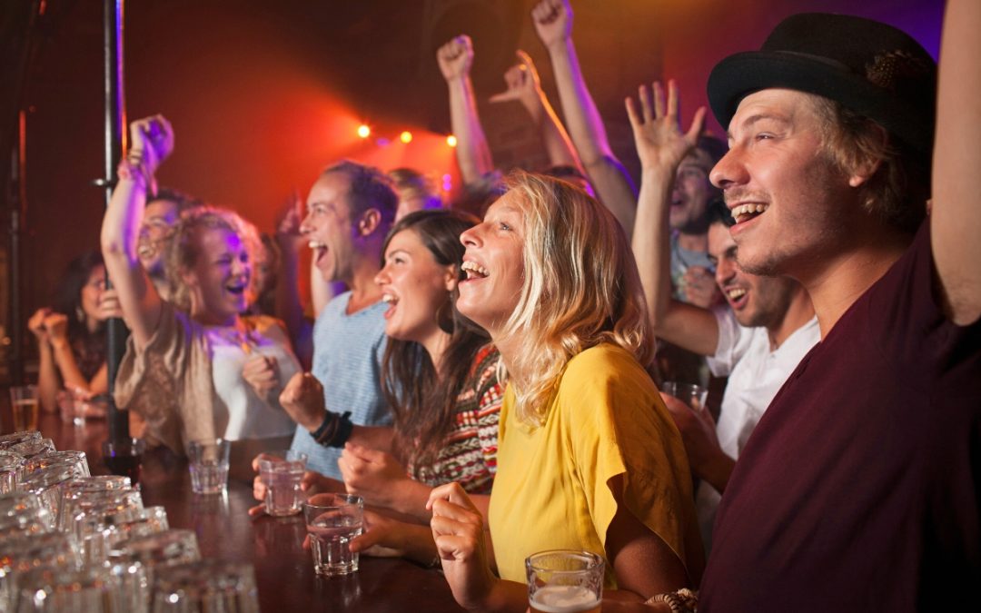 The Live Music Bar Chicago Nightlife Fans Keep Coming Back To