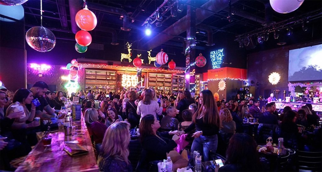 Chicago Bachelor Party at a Dueling Piano Bar